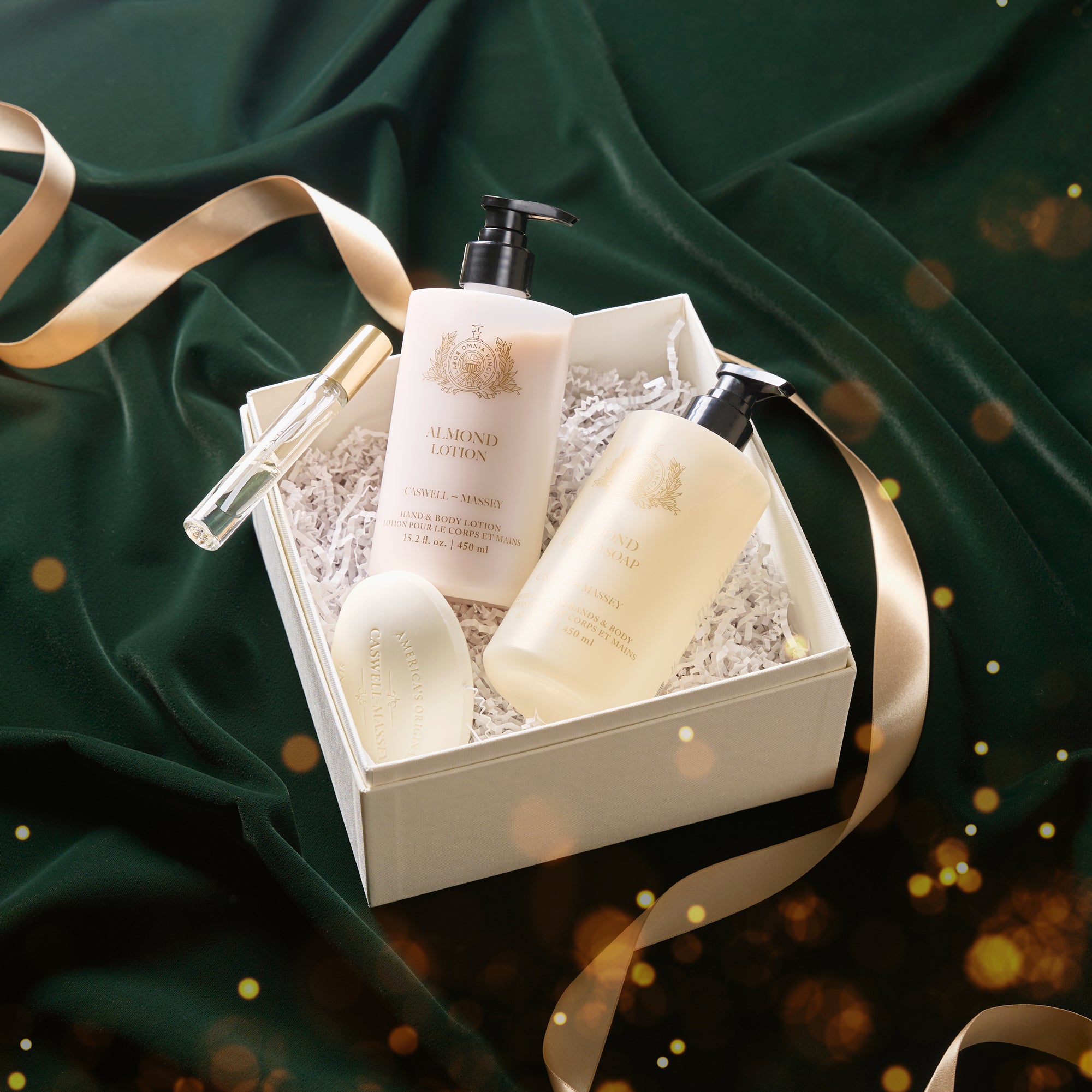 Almond Luxe Gift Set Gift Set Caswell-Massey®