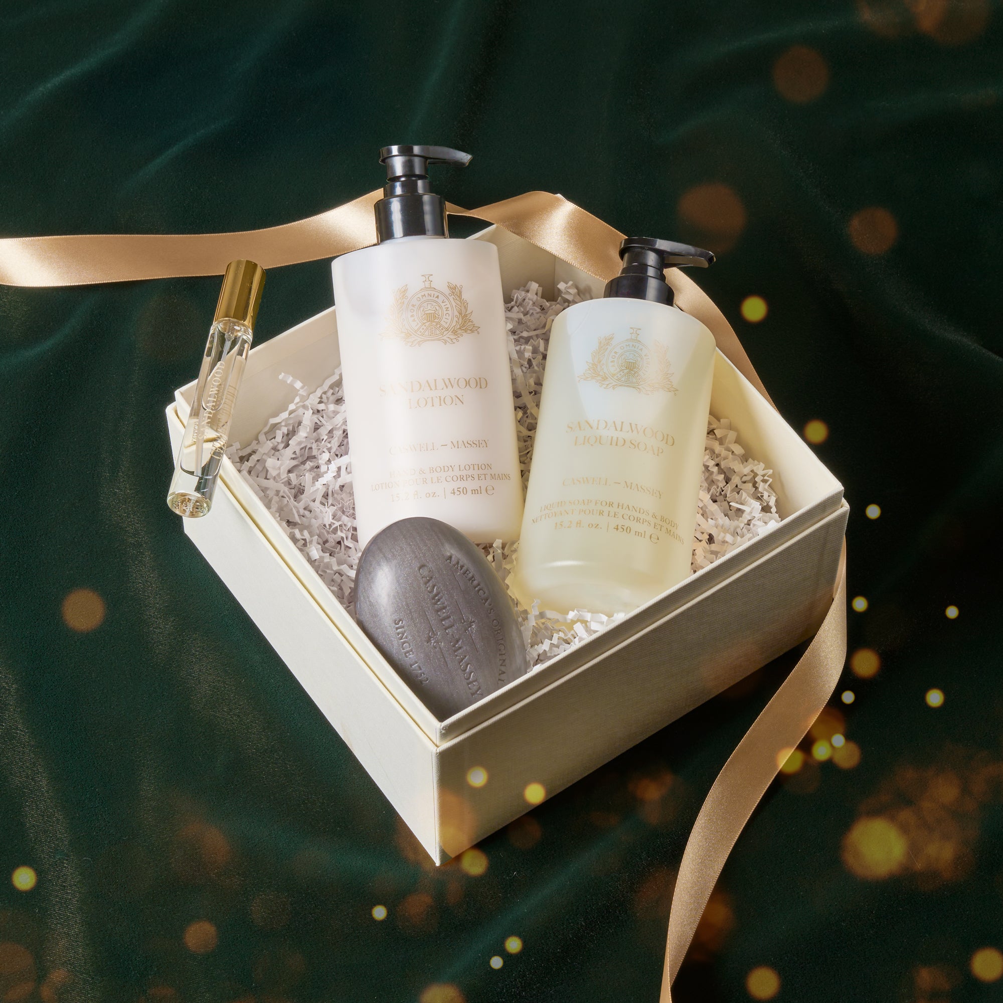 Sandalwood Luxe Gift Set Gift Set Caswell-Massey®