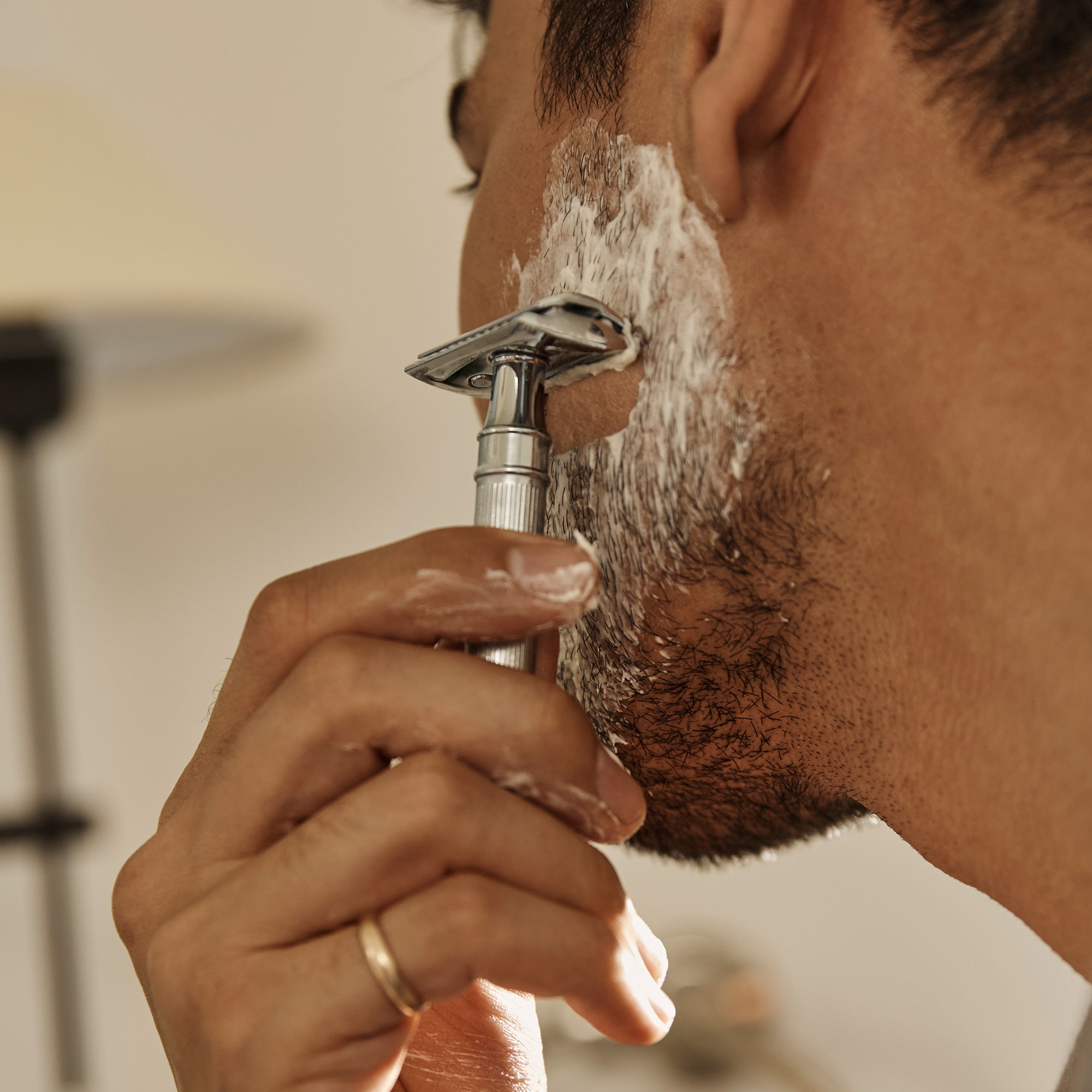 Ribbed Chrome Double-Edged Razor Mens Hard Goods Caswell-Massey®