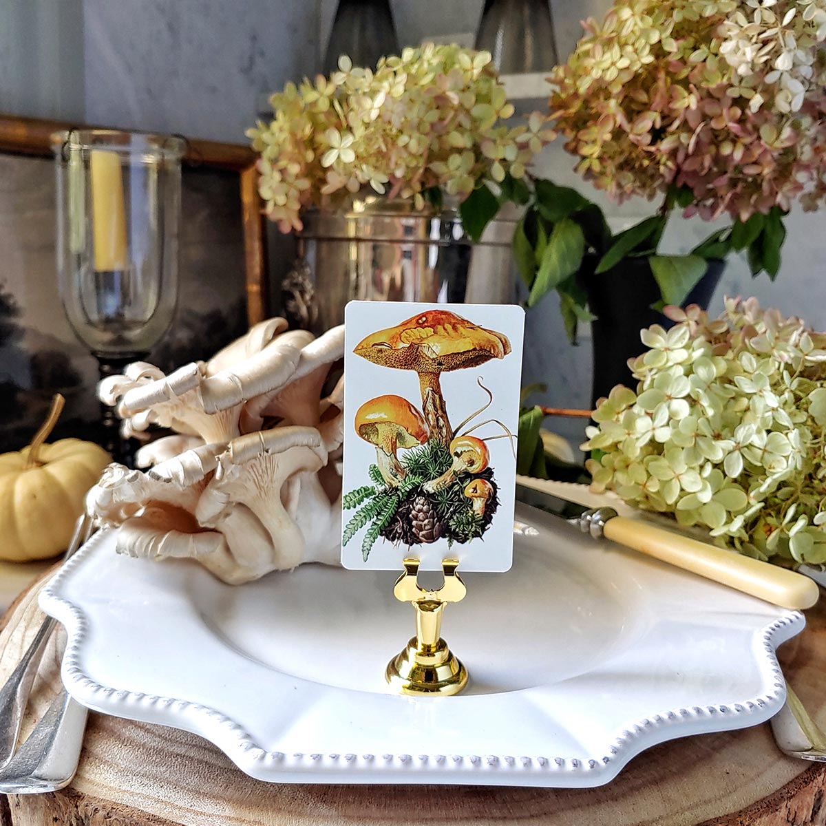 Saffron Parasol Mushrooms - Place Cards - Upright