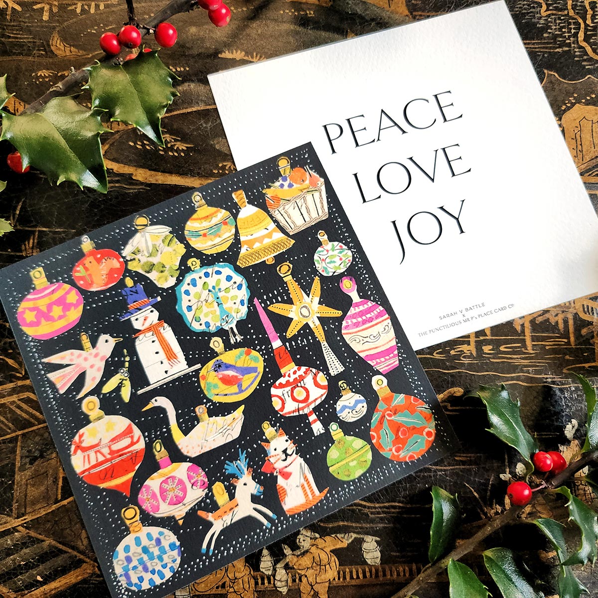 Sarah V Battle: 'ChristmasShire' Holiday Note Card Set