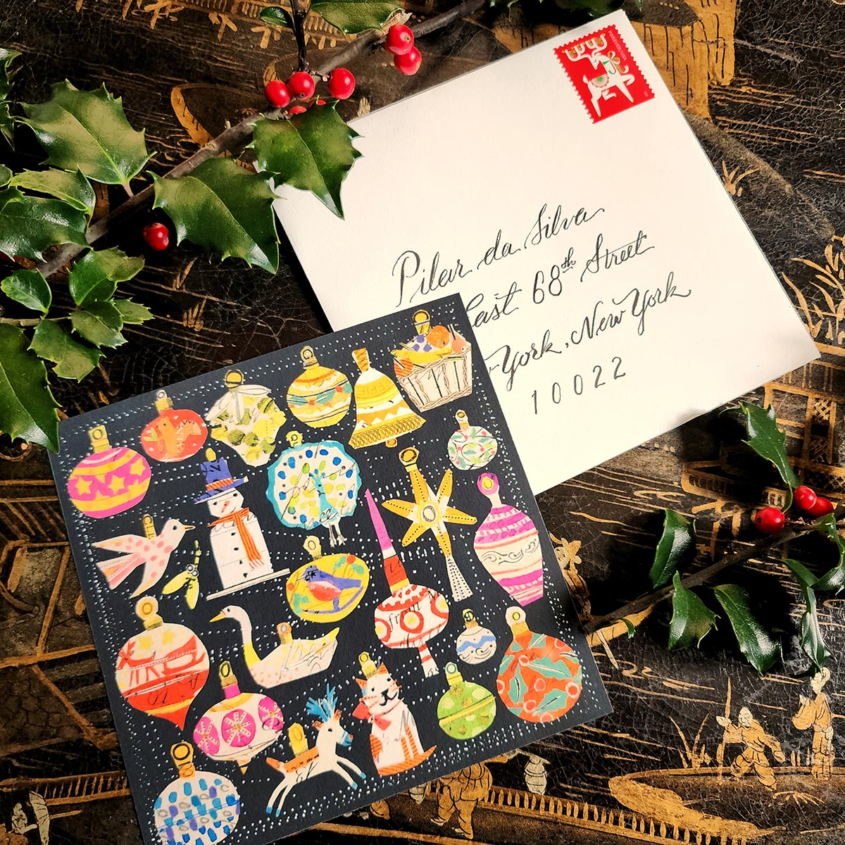 Sarah V Battle: 'ChristmasShire' Holiday Note Card Set