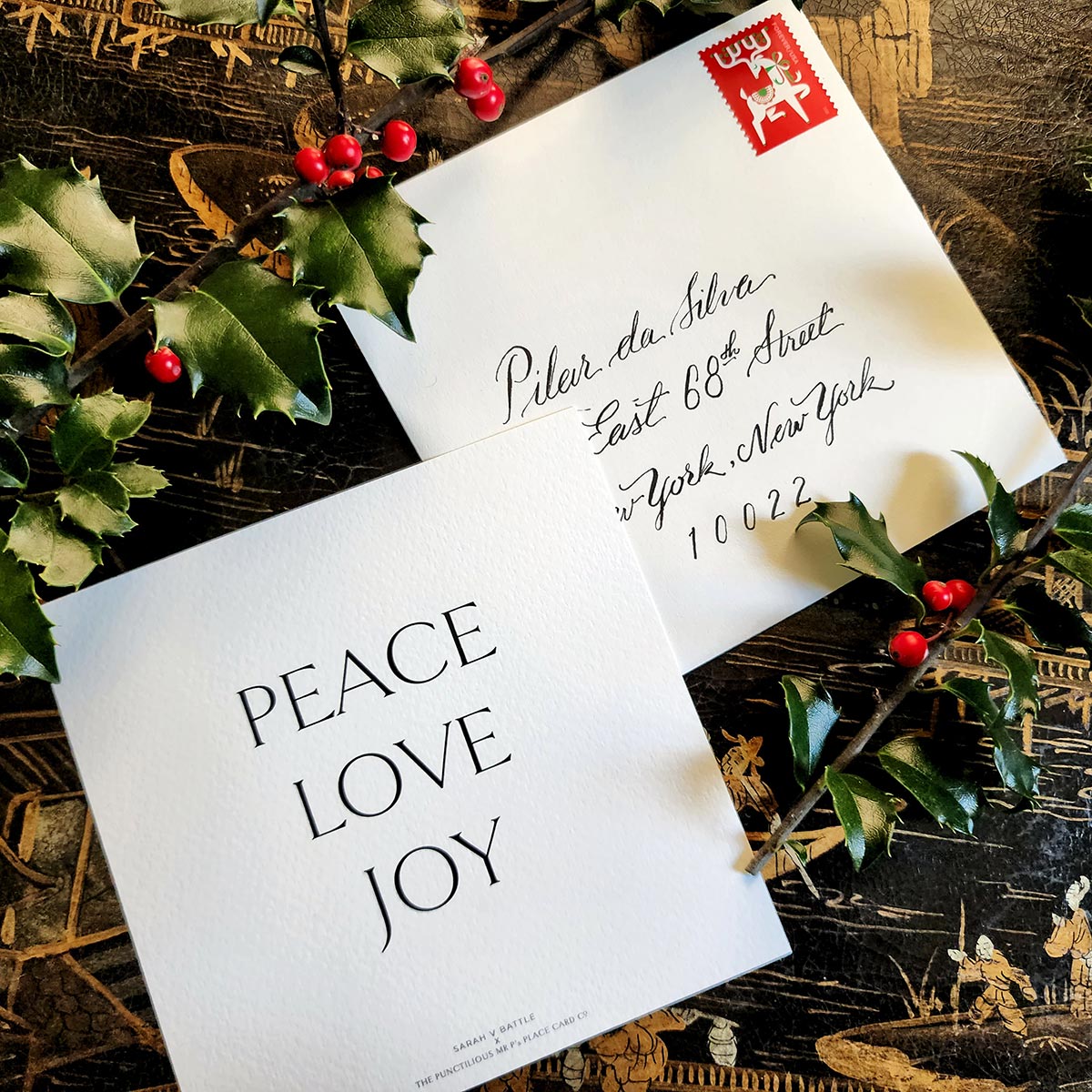 Sarah V Battle: 'ChristmasShire' Holiday Note Card Set