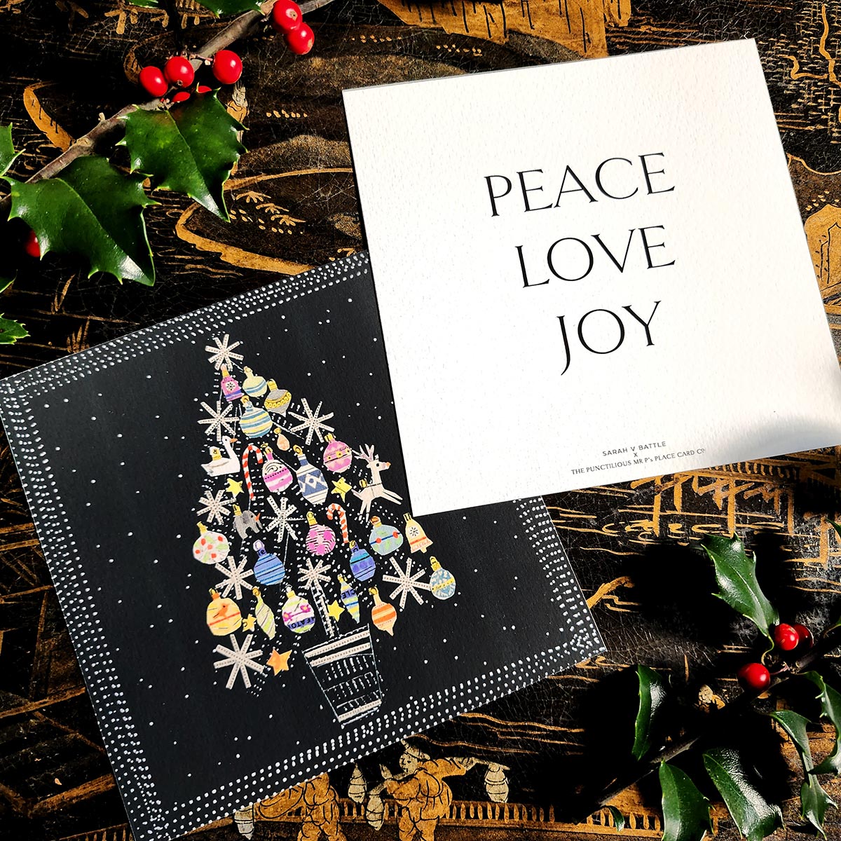 Sarah V Battle: 'ChristmasShire' Holiday Note Card Set
