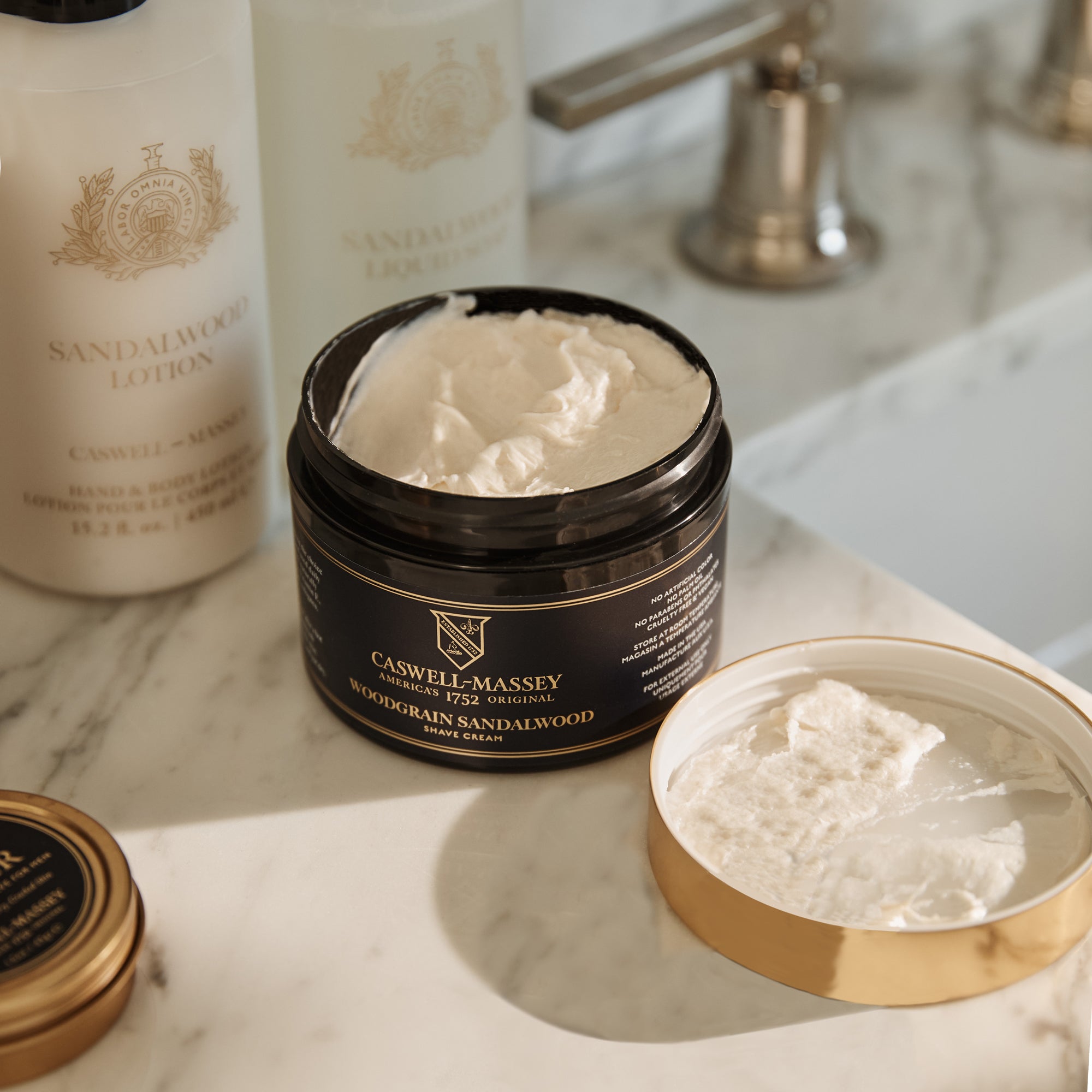 Woodgrain Sandalwood Shave Cream Shave Cream Caswell-Massey®   